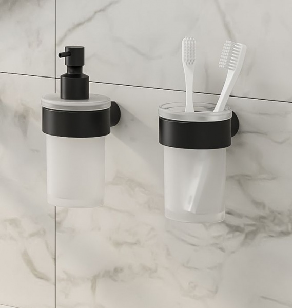 Pirenei soap dispenser - black - Lime Kitchen & Bathroom